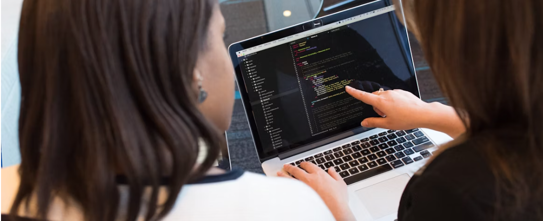 🧠 The Power of IT Consulting: Your Tech Decisions, Done Right By Upmount Pvt Ltd.