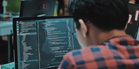 💬 From Model Training to Real-Time Insights: The Real Role of MLOps & Model Monitoring in Business By Upmount Pvt Ltd.